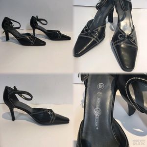 Premiere Collection Leather shoes size 6,